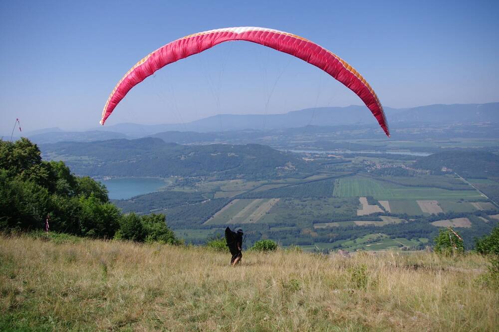 Photo of Others in Cessens