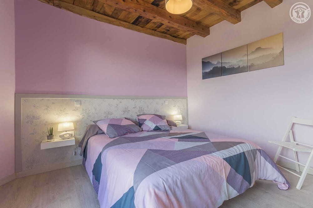 Photo of Bedroom in Cessens