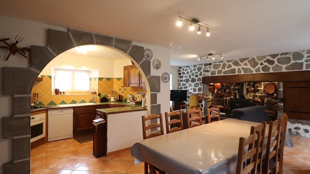 Photo of Kitchen in Jou-sous-Monjou