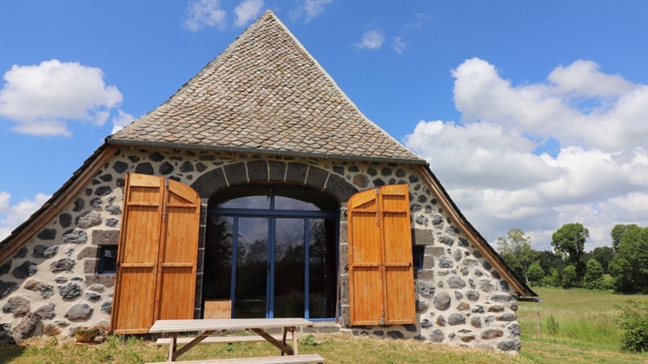 Photo of Outdoor in Narnhac