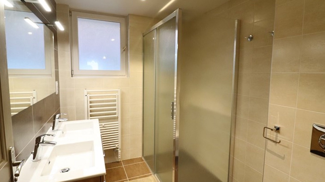 Photo of Bathroom in Jou-sous-Monjou