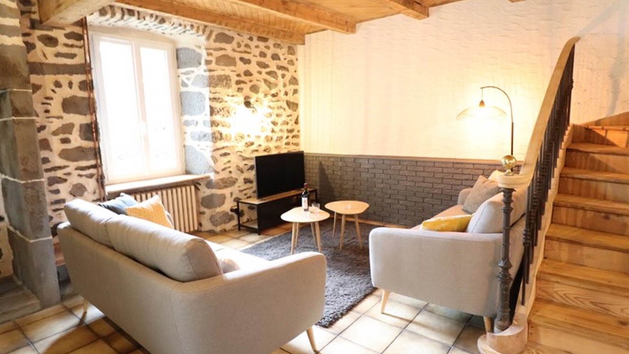Photo of Livingroom in Valuejols