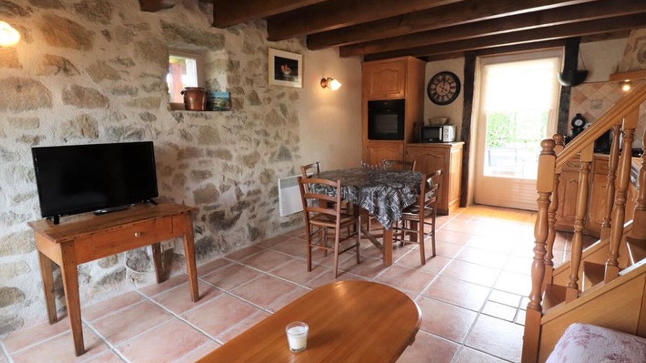 Photo of Others in Le Rouget