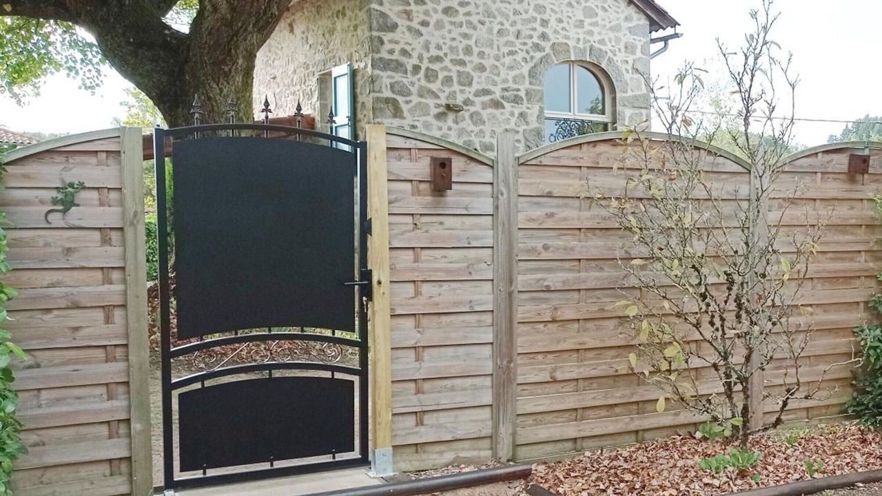 Photo of Outdoor in Le Rouget