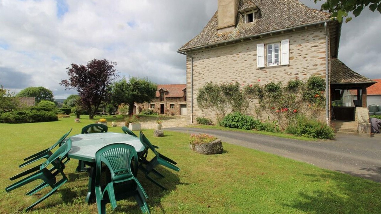 Photo of Outdoor in Roannes-Saint-Mary
