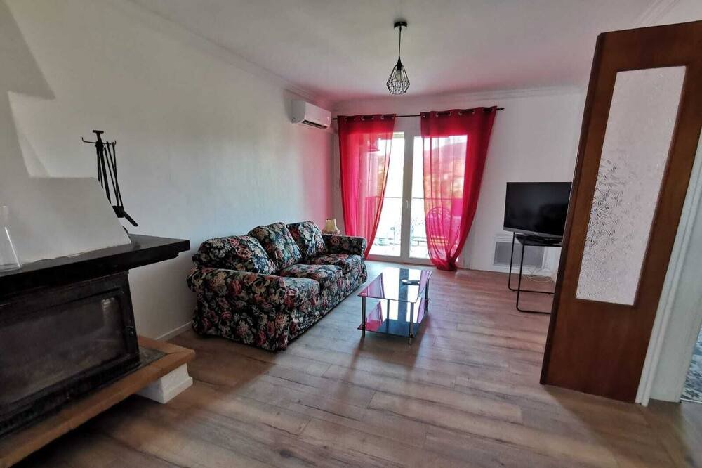 Photo of Livingroom in Ille-sur-Tet