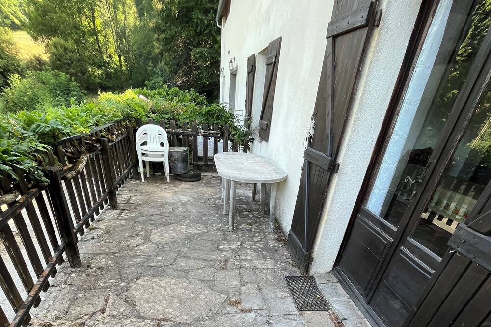 Photo of Outdoor in Nages
