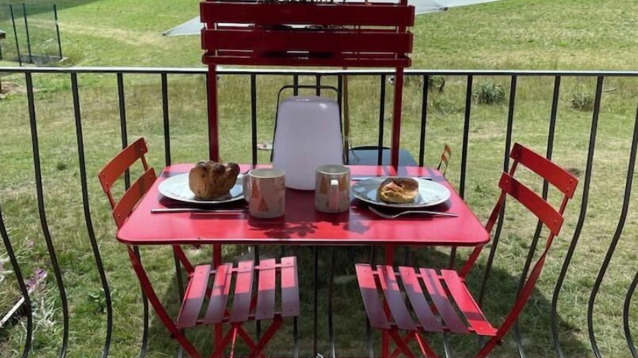 Photo of Outdoor in Peone