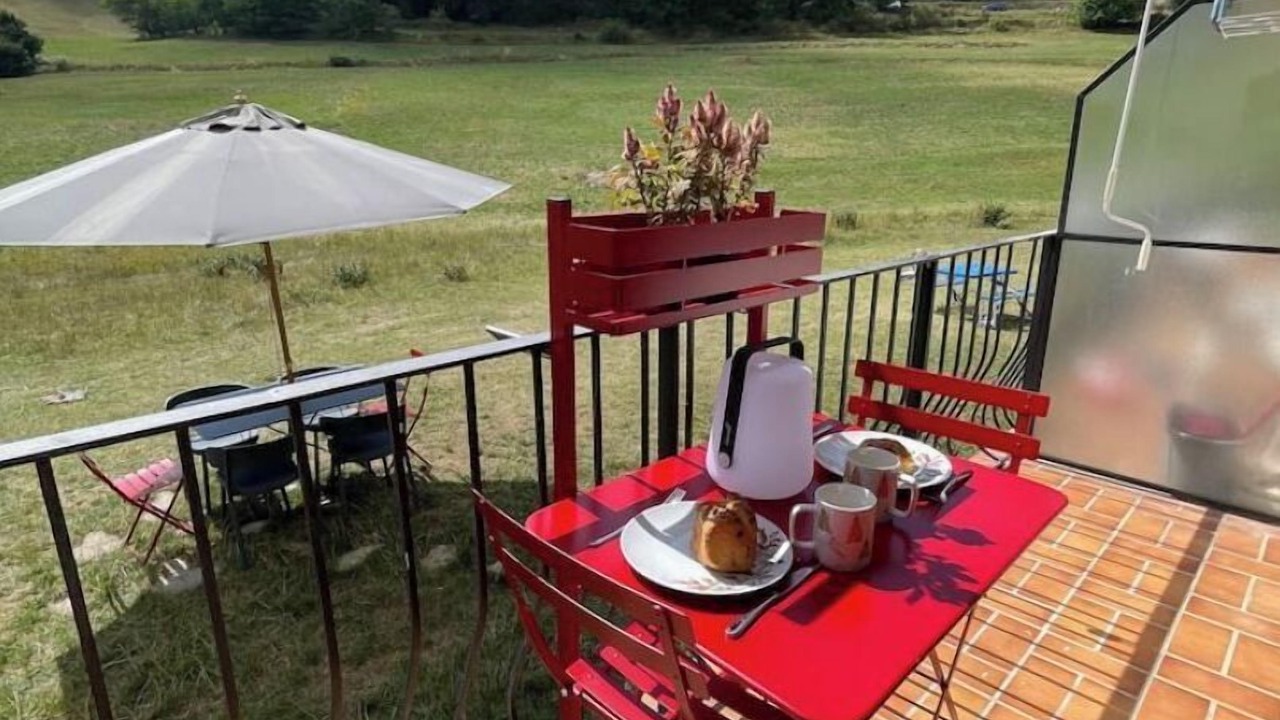 Photo of Outdoor in Peone