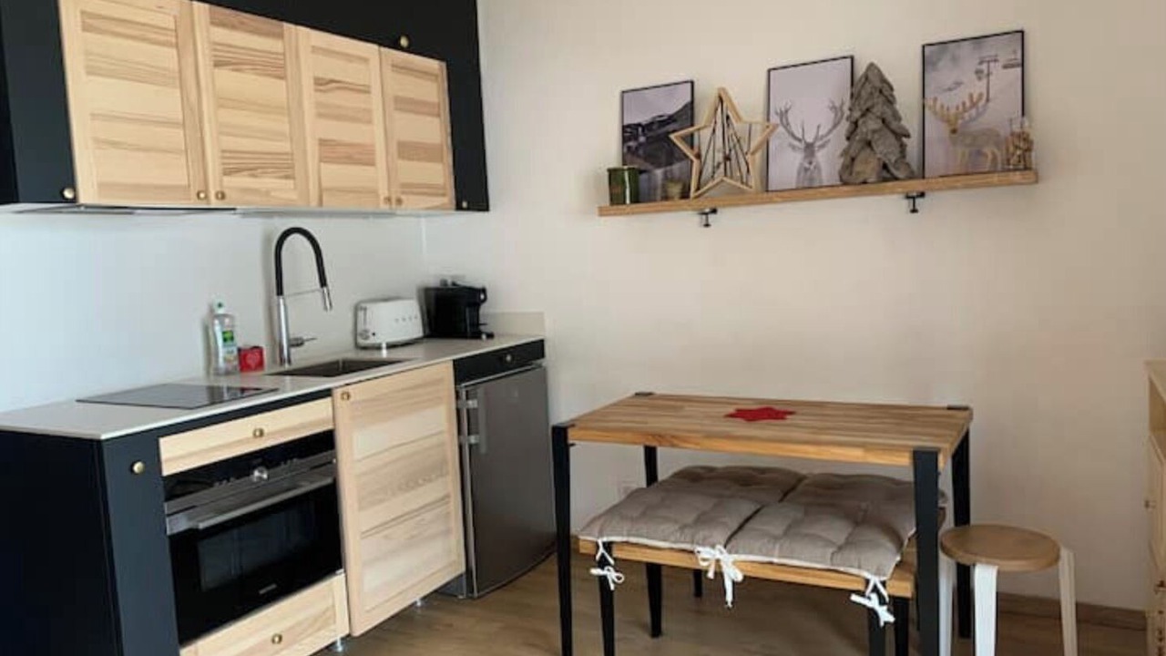 Photo of Kitchen in Peone