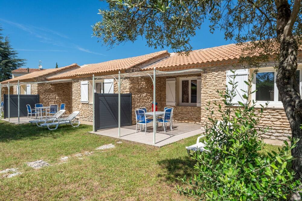 Photo of Outdoor in La Roque-sur-Pernes