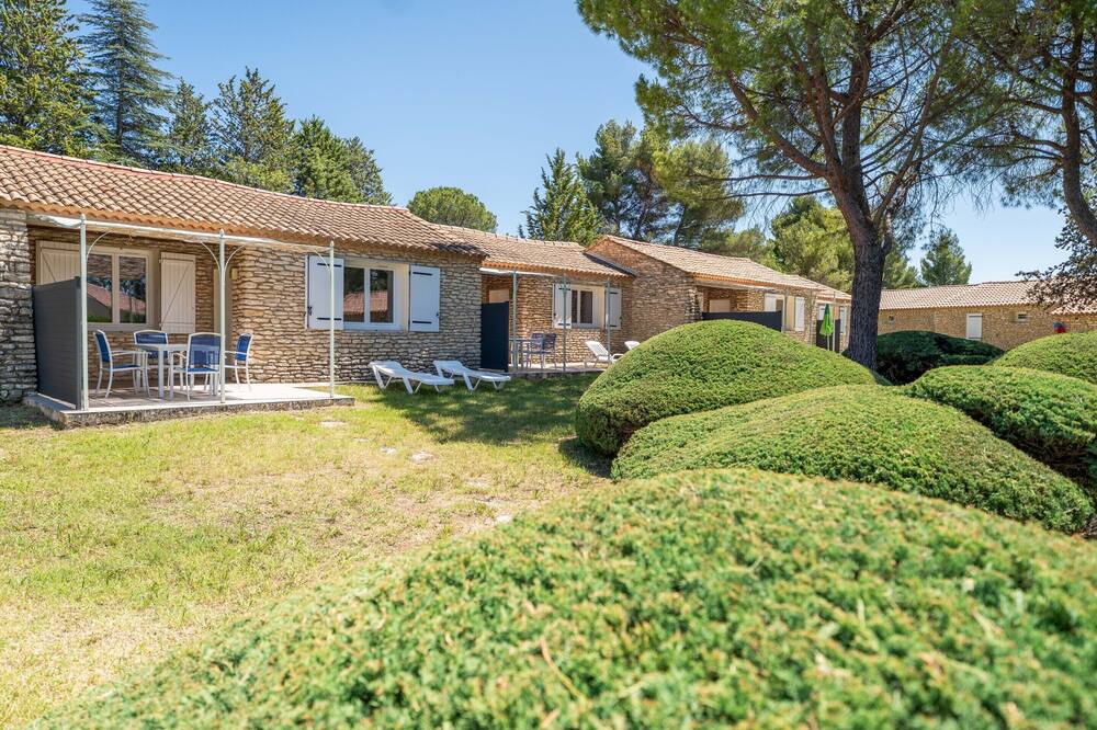 Photo of Outdoor in La Roque-sur-Pernes
