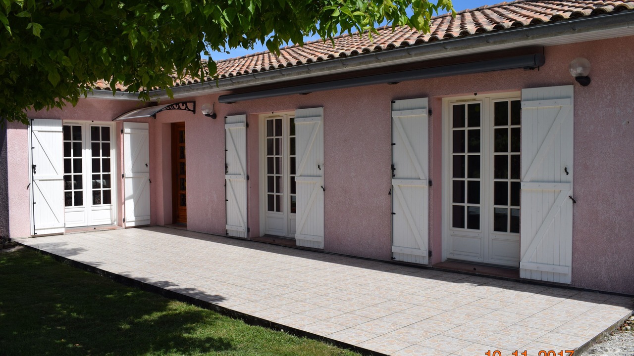 Photo of Outdoor in Civrac-en-Medoc