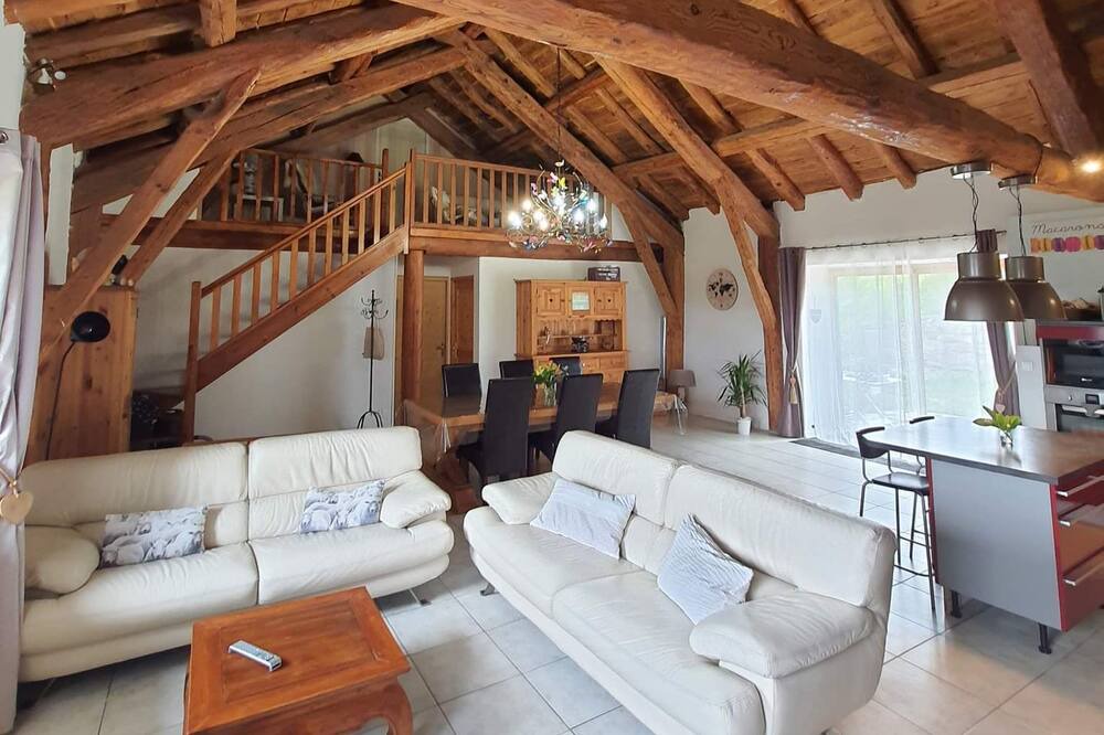 Photo of Livingroom in Prunieres