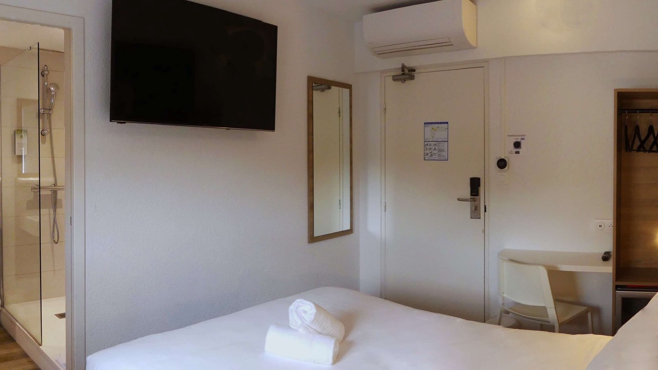 Photo of Bedroom in La Seyne-sur-Mer