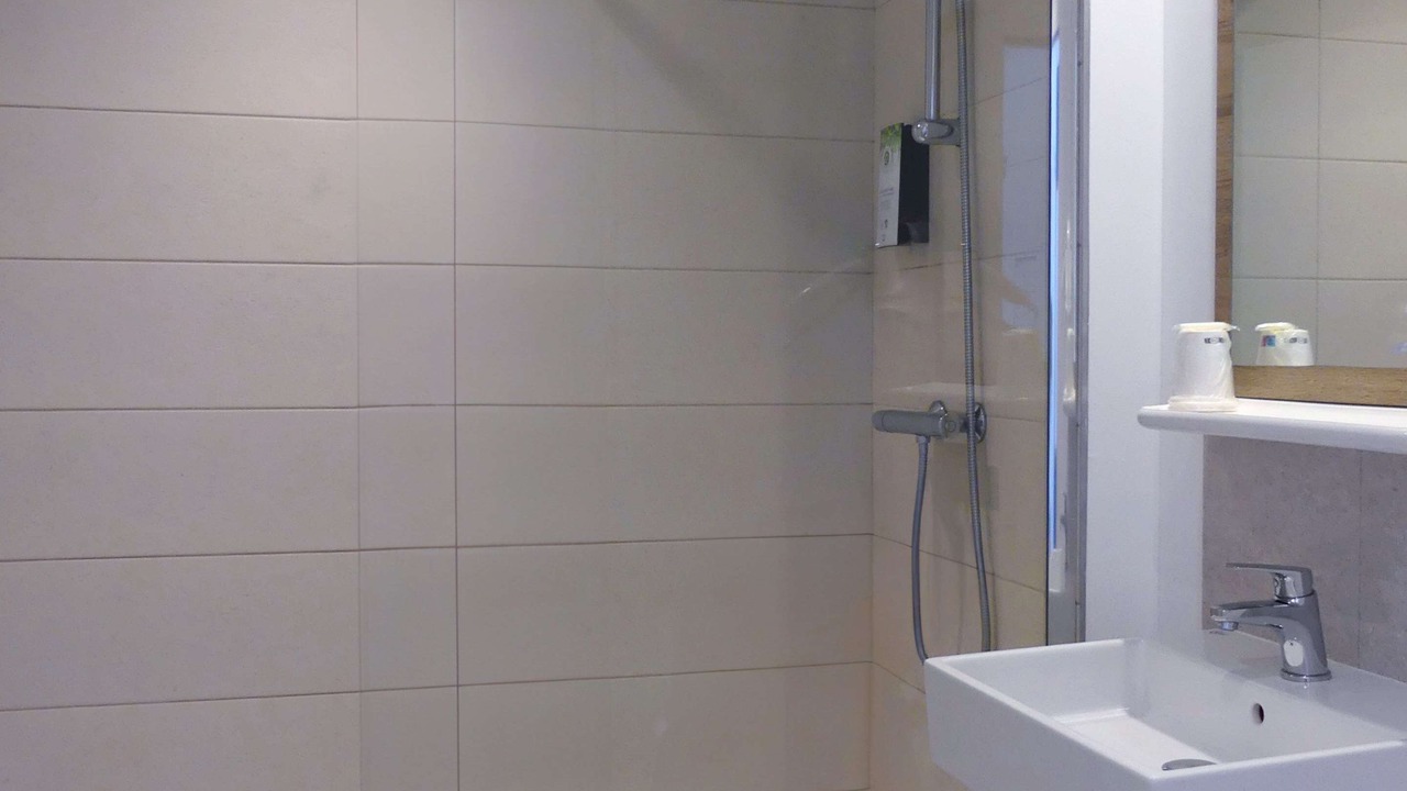Photo of Bathroom in La Seyne-sur-Mer