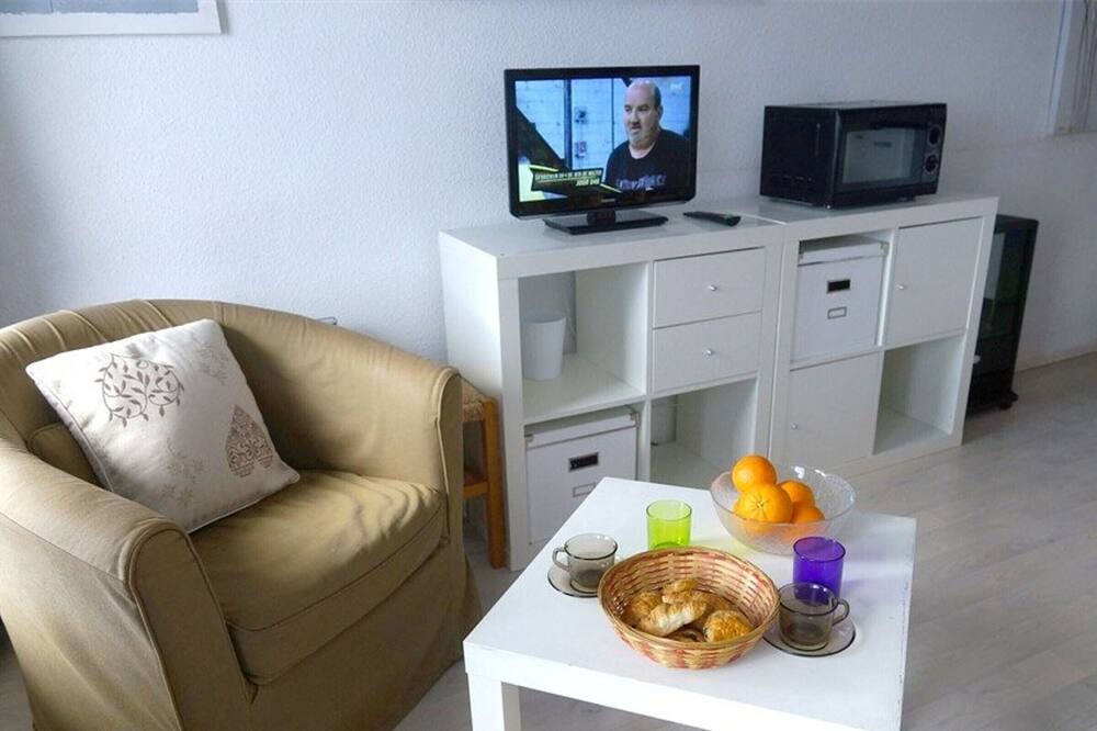 Photo of Livingroom in Saint-Aventin