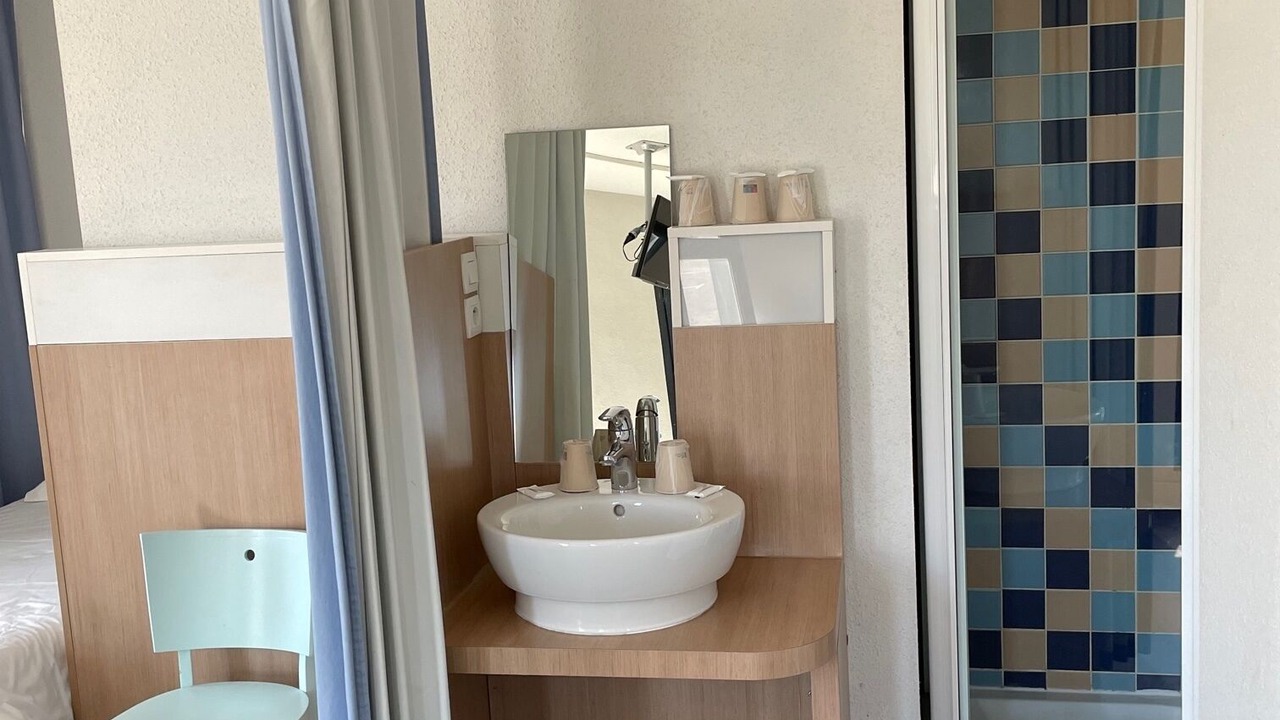 Photo of Bedroom in L'Hospitalet-du-Larzac