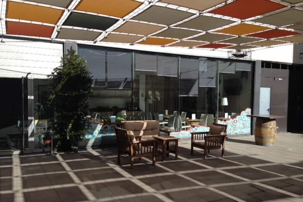 Photo of Patio Balcony in Bourg-Madame