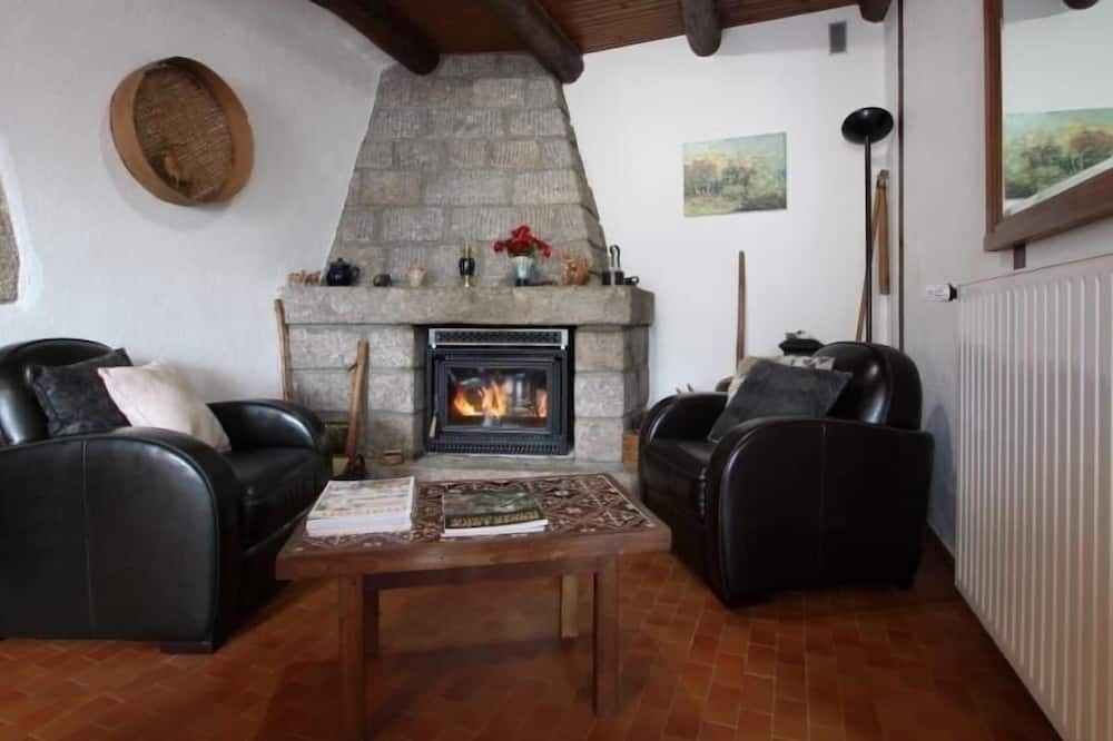 Photo of Livingroom in Saugues