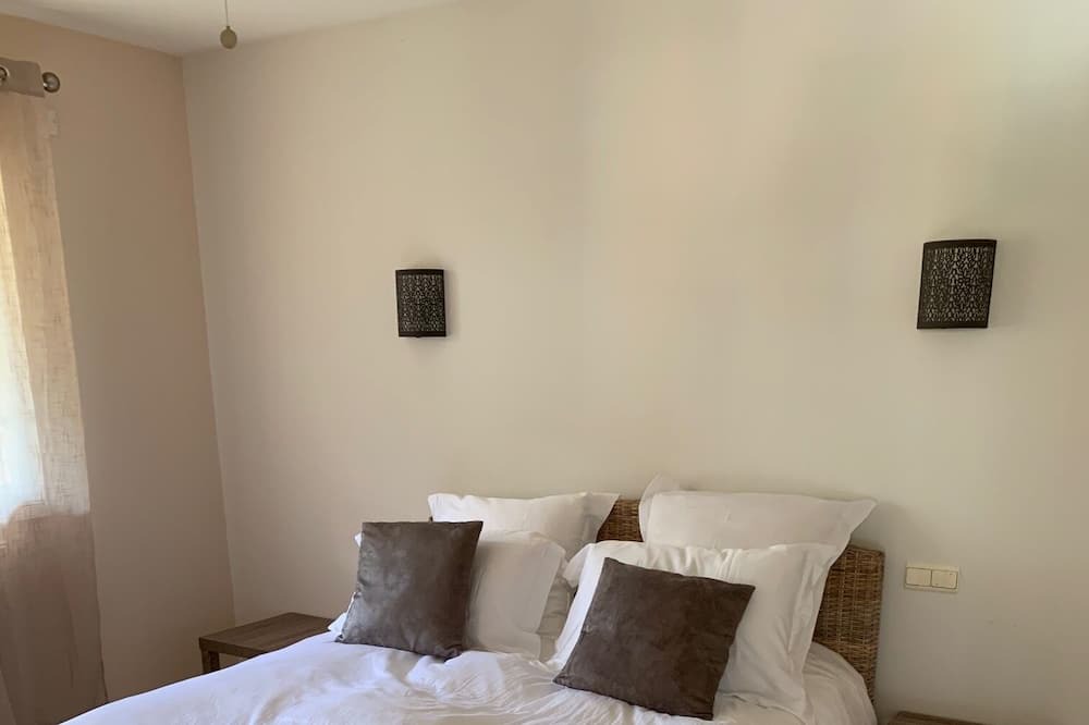 Photo of Bedroom in Saint-Nazaire