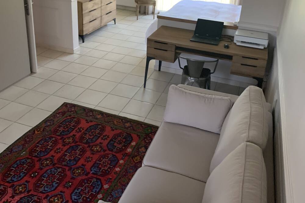 Photo of Livingroom in Saint-Nazaire