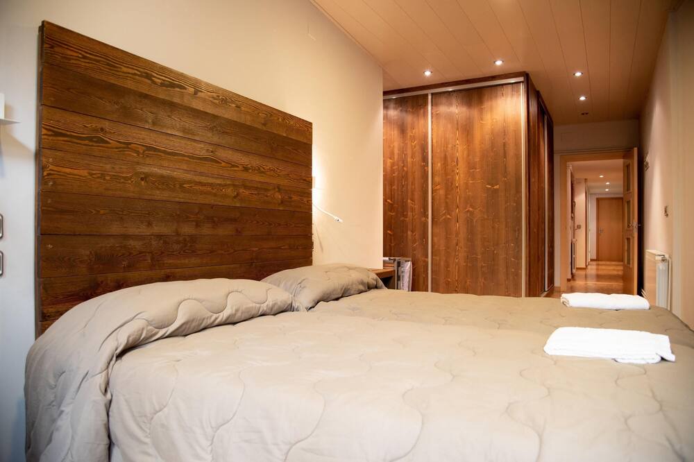 Photo of Bedroom in Sort