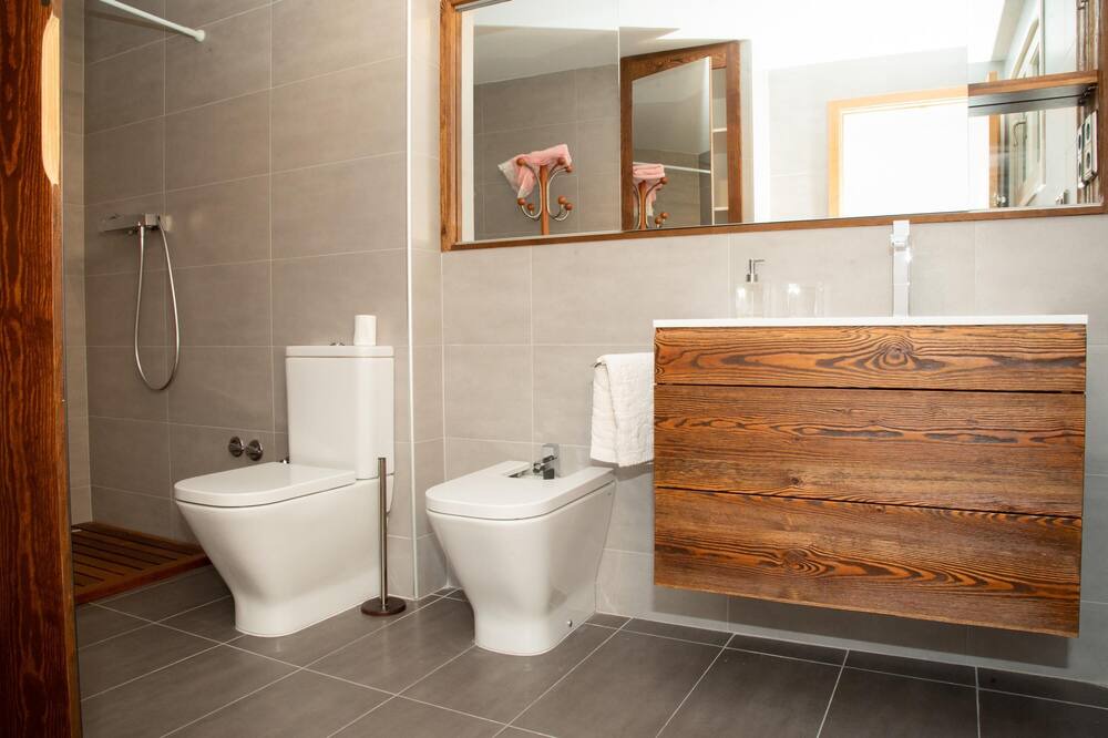 Photo of Bathroom in Sort