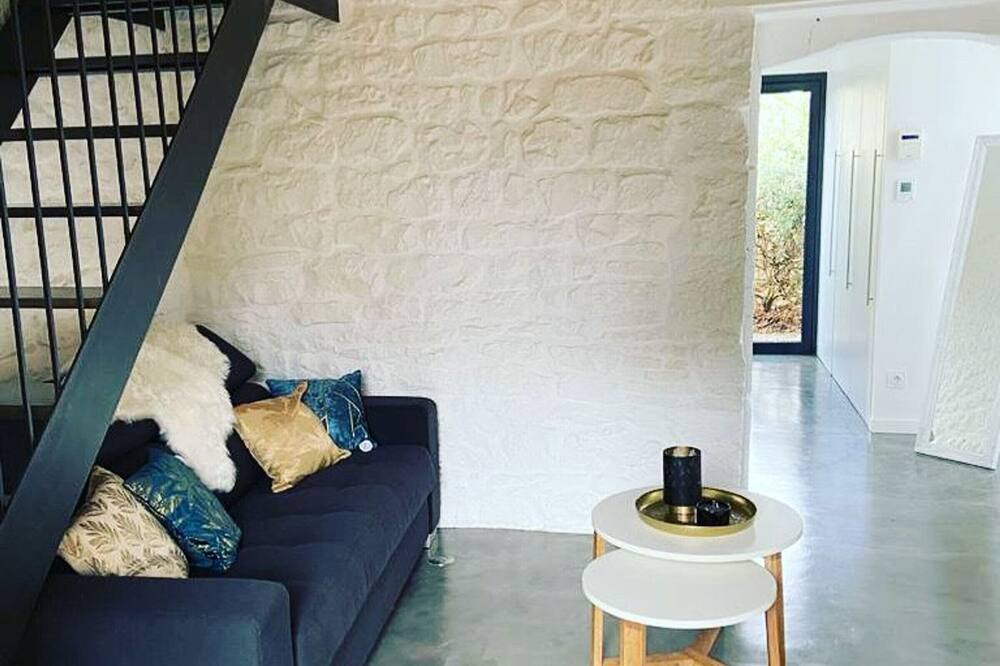 Photo of Livingroom in Quercy Caussadais