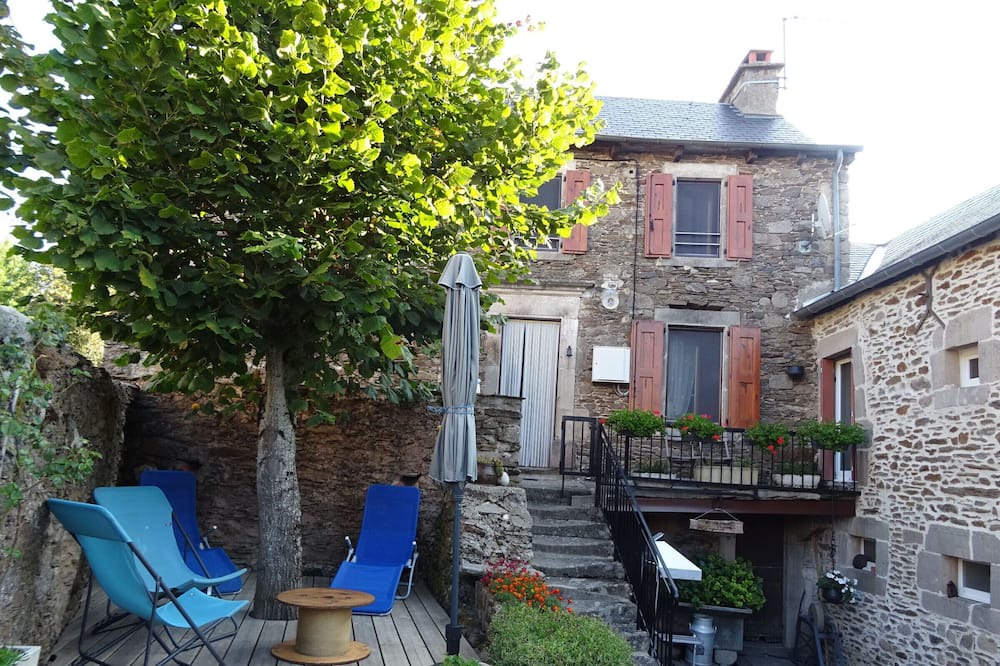 Photo of Patio Balcony in Castelnau-Pegayrols