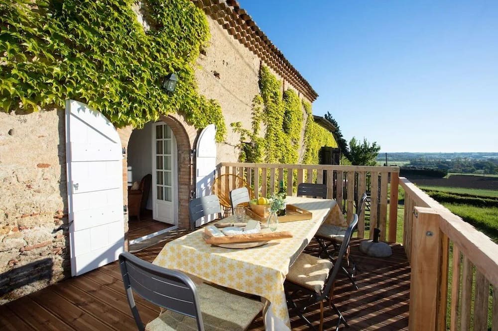 Photo of Patio Balcony in Beauville