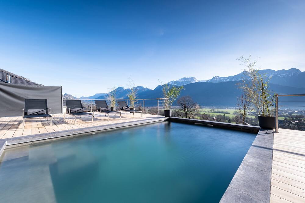 Photo of Outdoor in Lathuile