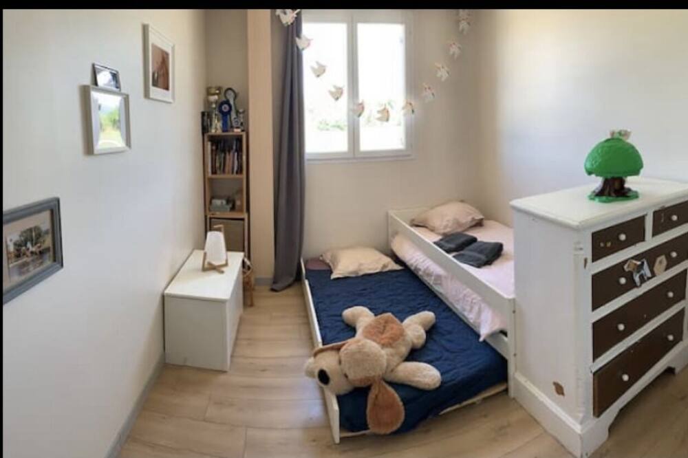 Photo of Bedroom in Charleval
