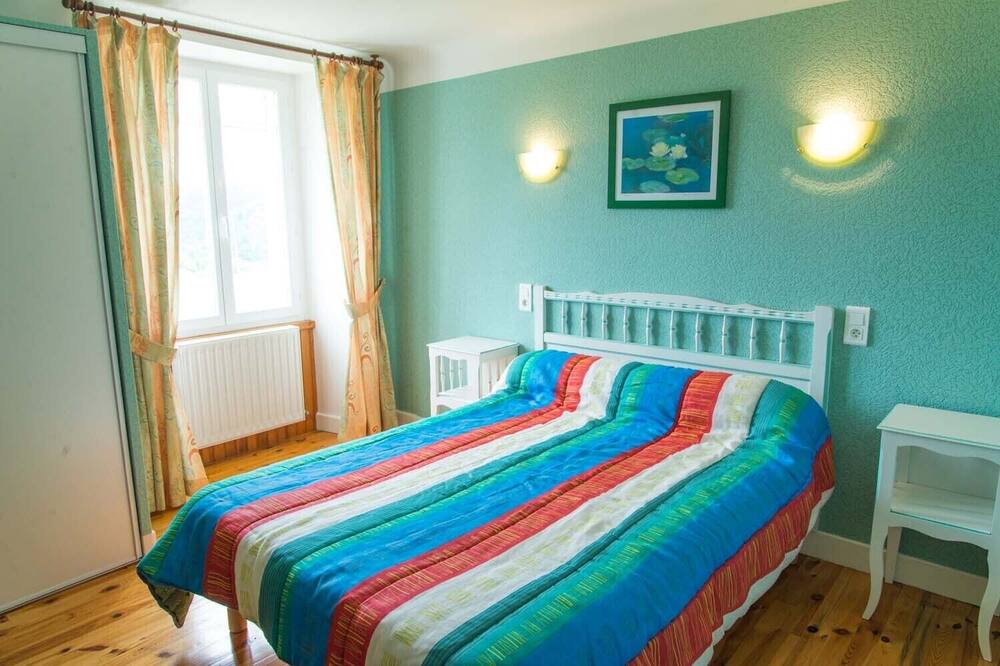 Photo of Bedroom in Le Malzieu-Ville