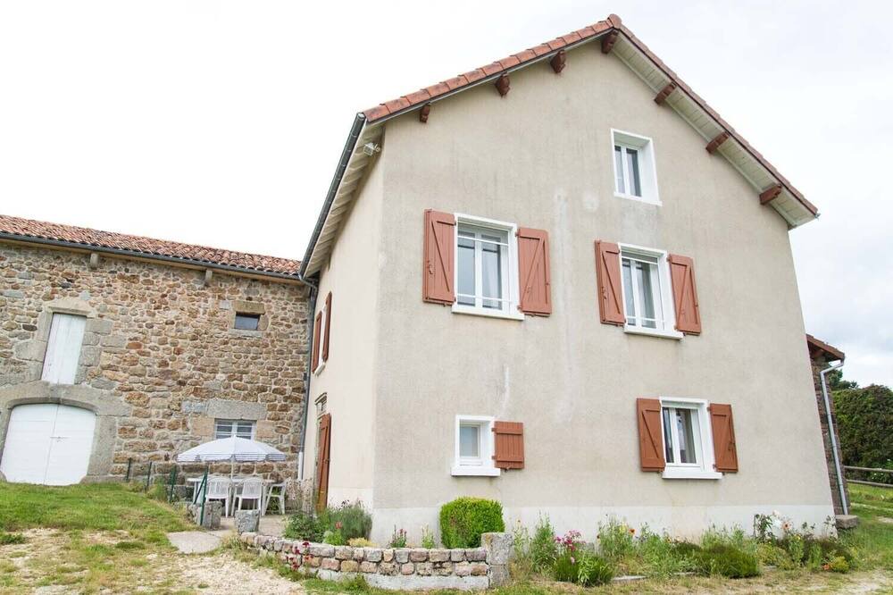 Photo of Outdoor in Le Malzieu-Ville