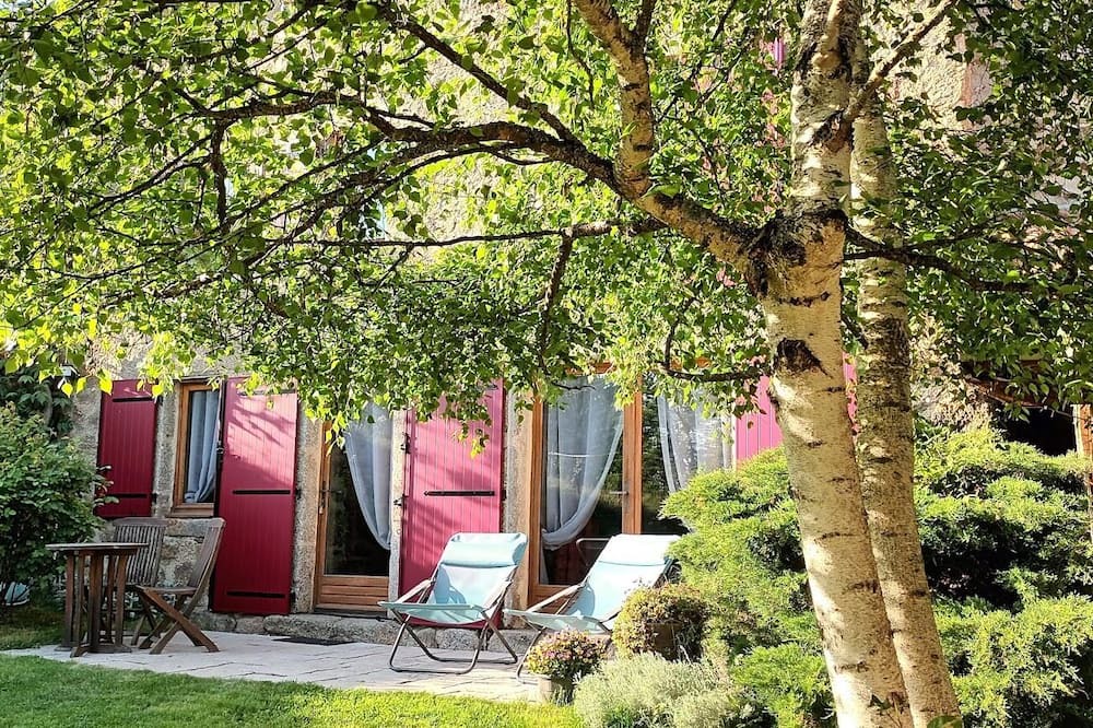 Photo of Outdoor in Saint-Symphorien