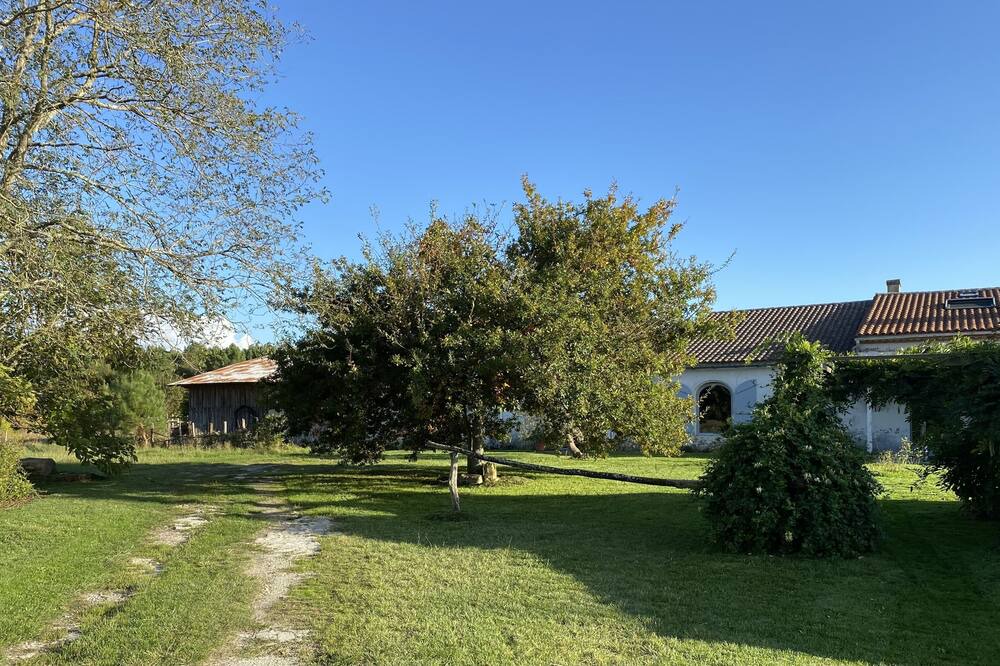 Photo of Outdoor in Gaillan-en-Medoc