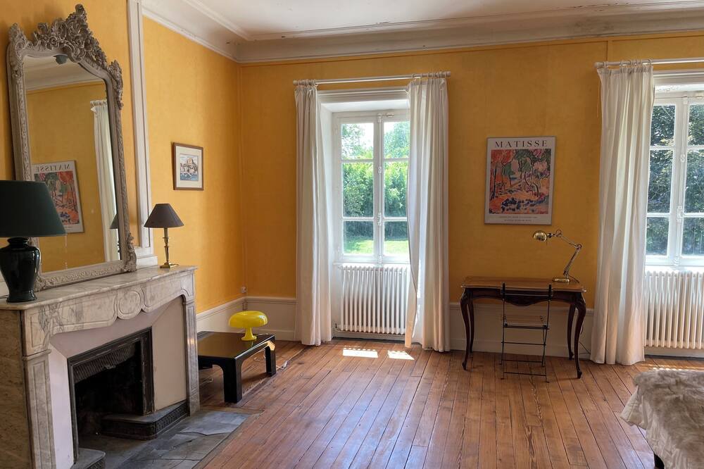 Photo of Bedroom in Rochemaure