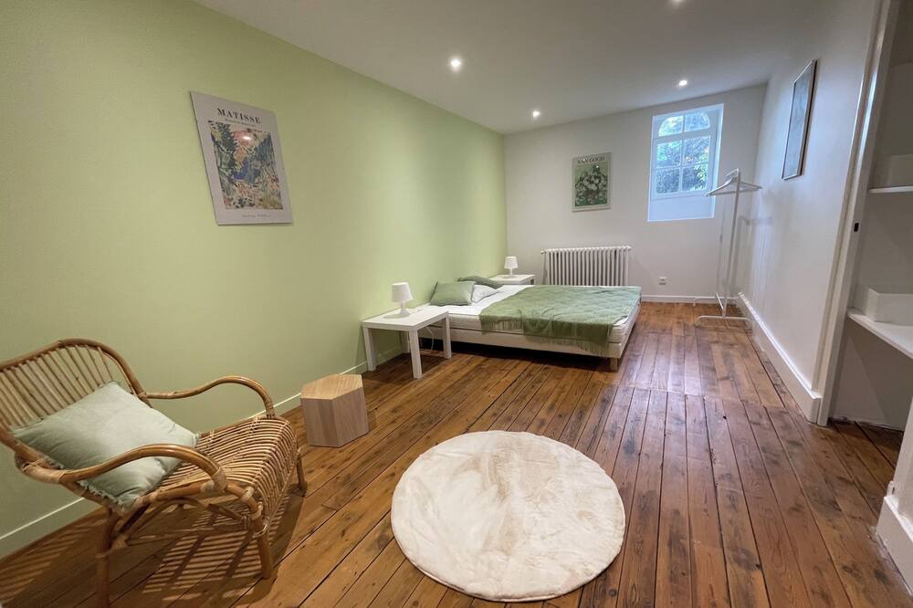 Photo of Bedroom in Rochemaure