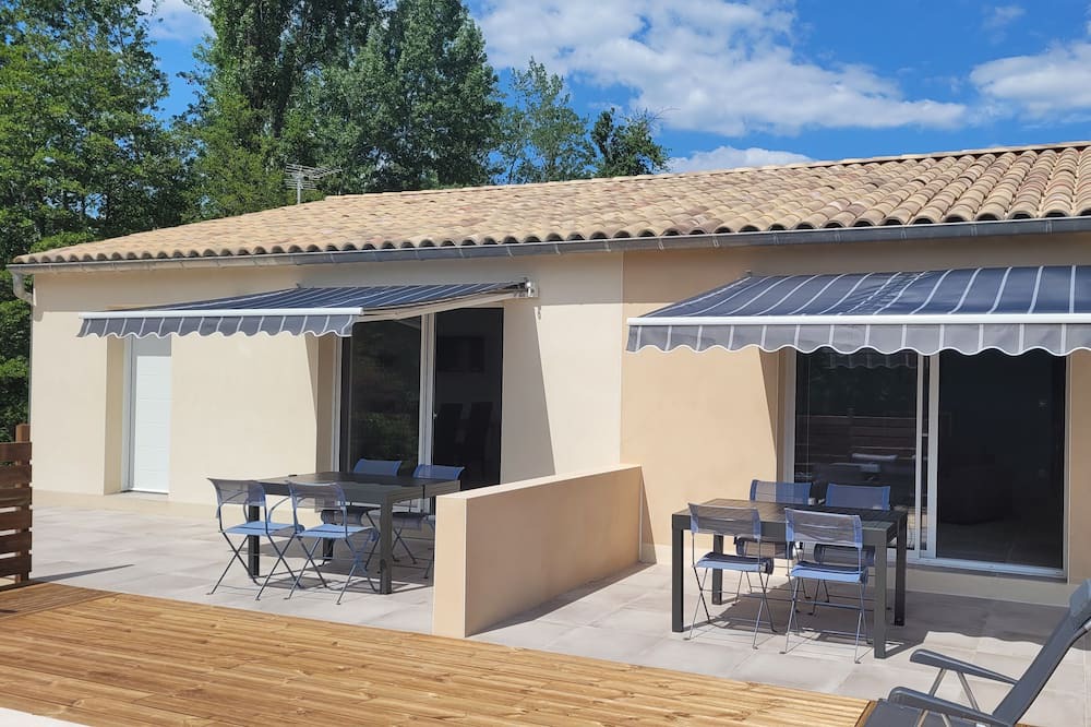 Photo of Patio Balcony in Les Mages