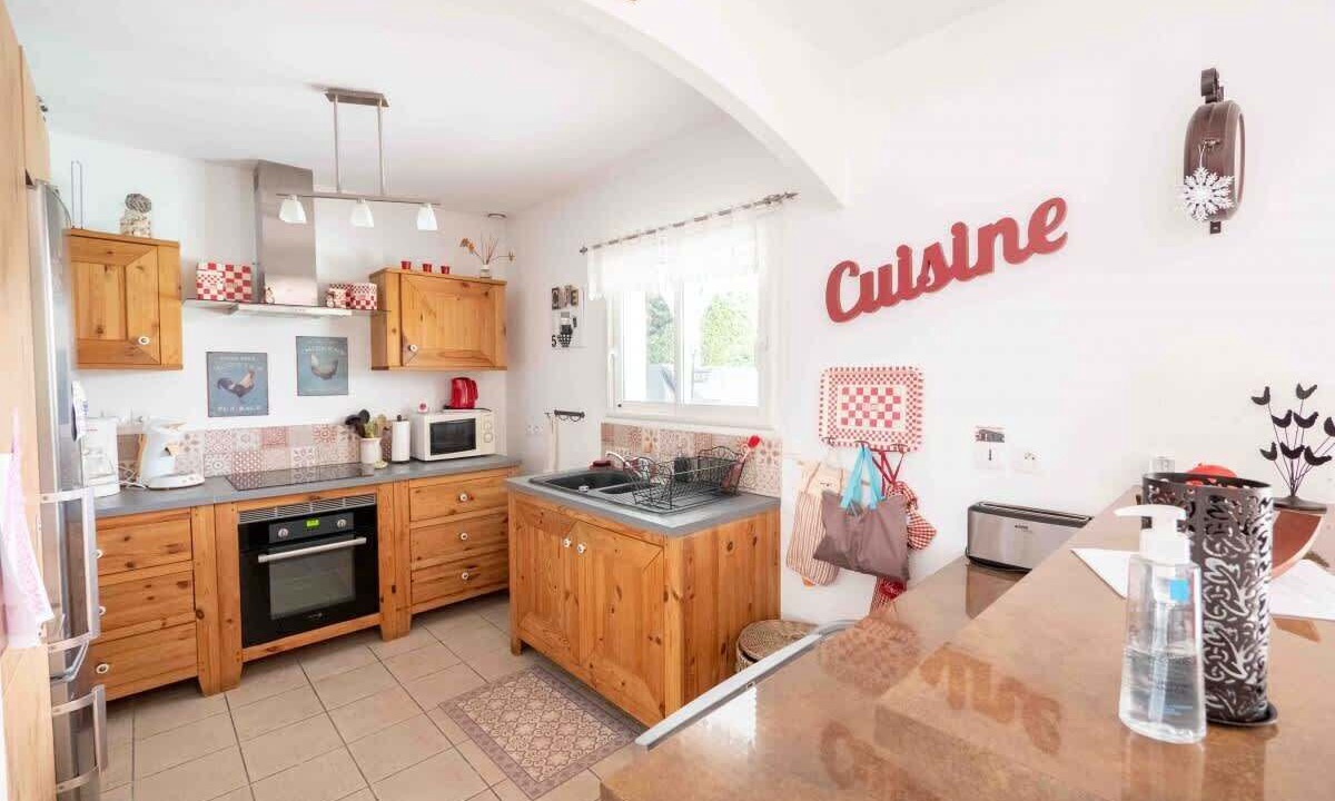 Photo of Kitchen in Mios