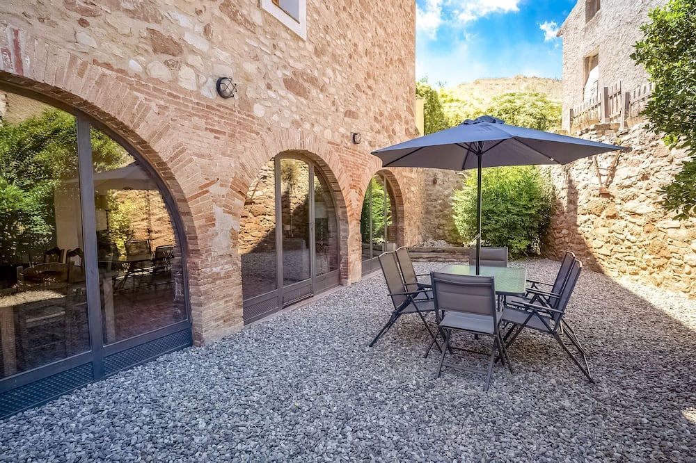 Photo of Outdoor in Pira
