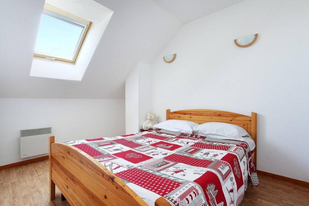 Photo of Bedroom in Montgellafrey