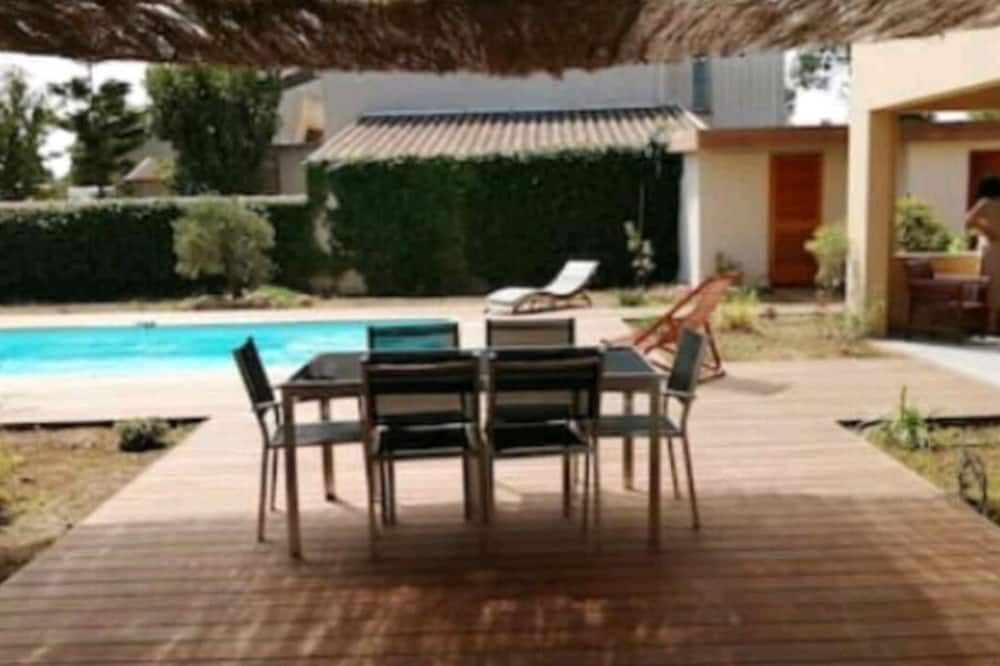 Photo of Outdoor in Pia