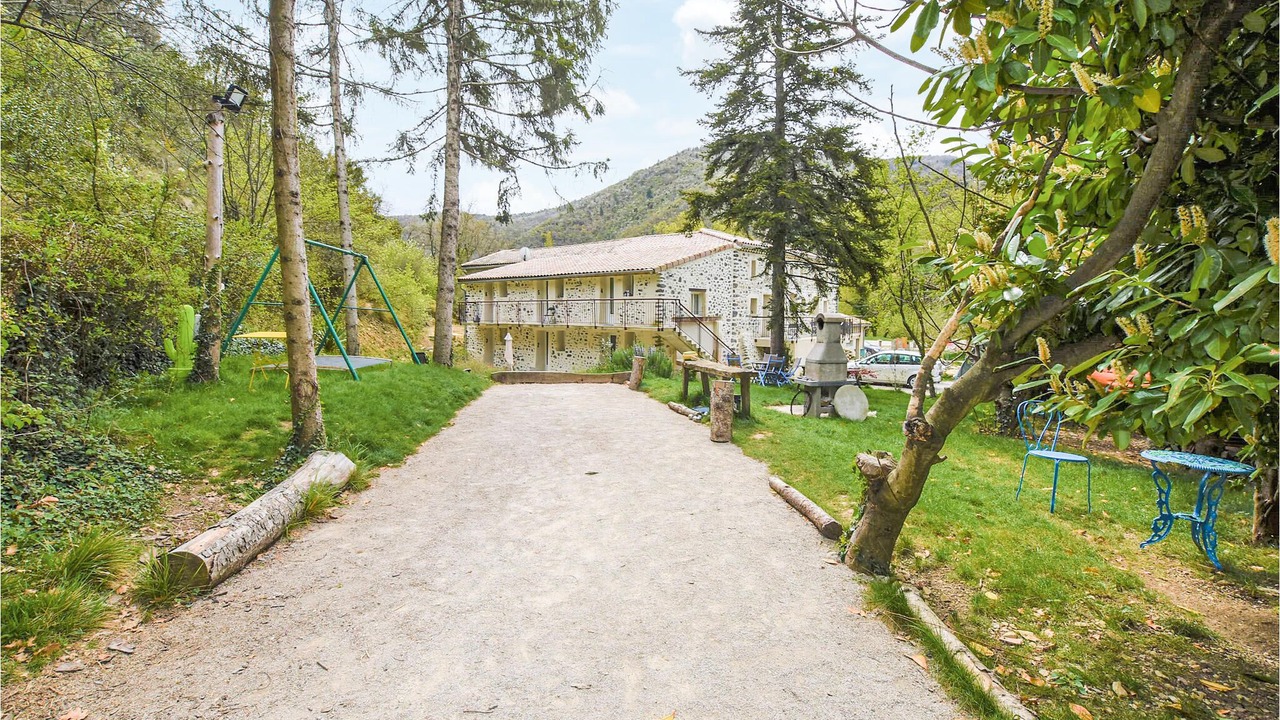 Photo of Outdoor in Meysse