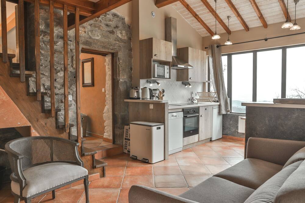Photo of Livingroom in Saint-Laurent-du-Pape