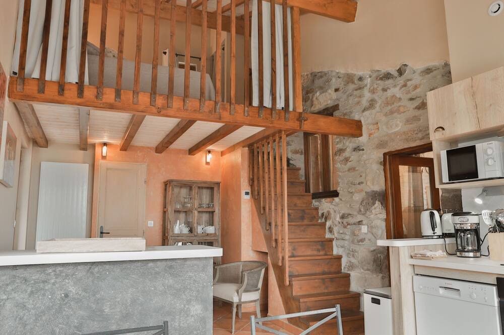 Photo of Kitchen in Saint-Laurent-du-Pape