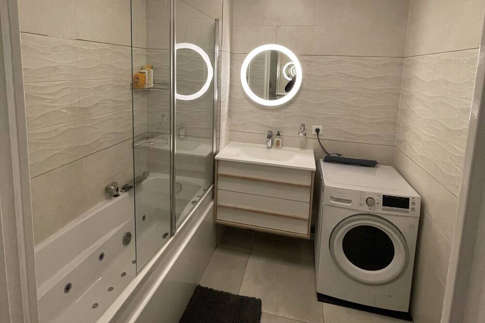 Photo of Bathroom in Rosny-sous-Bois