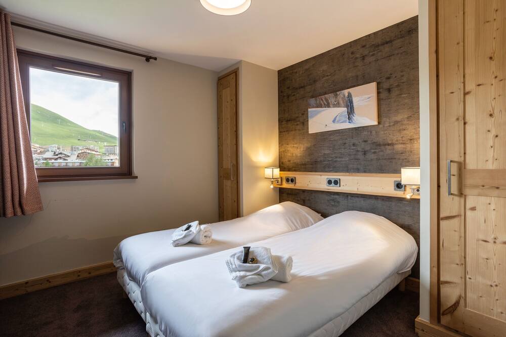 Photo of Bedroom in Eclose-Est