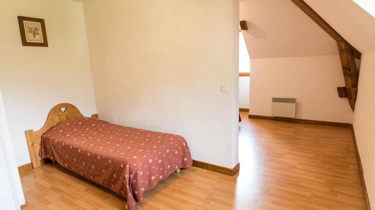 Photo of Bedroom in Giez